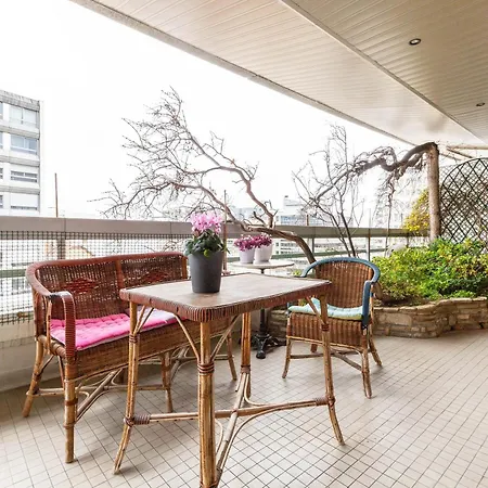Veeve - The Salon In The Sky Appartement